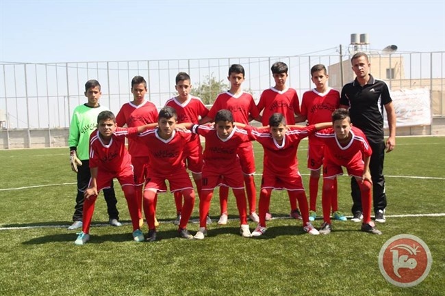 فوز براعم سنجل على جماعين بثمانية بكرة القدم