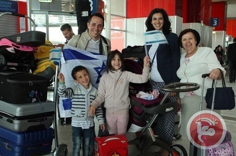 أكثر من 200 يهودي فرنسي يصلون لاسرائيل