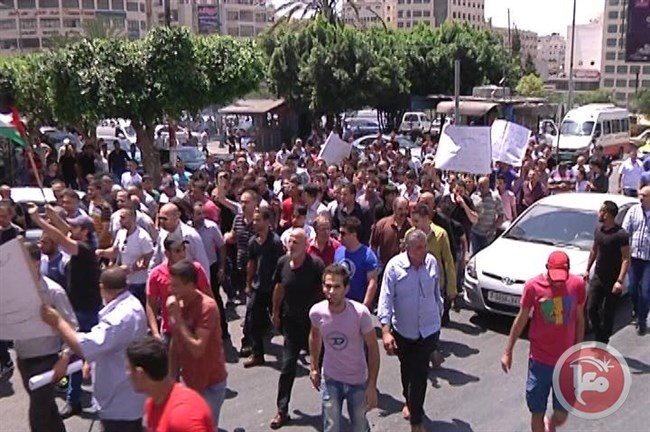 اعضاء يستقيلون.. ماذا يحدث في بلدية نابلس؟