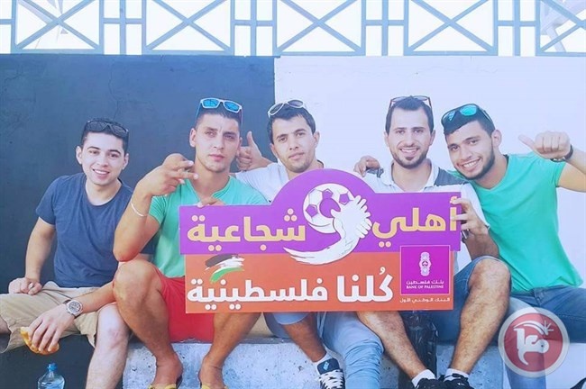 صورة وحكاية