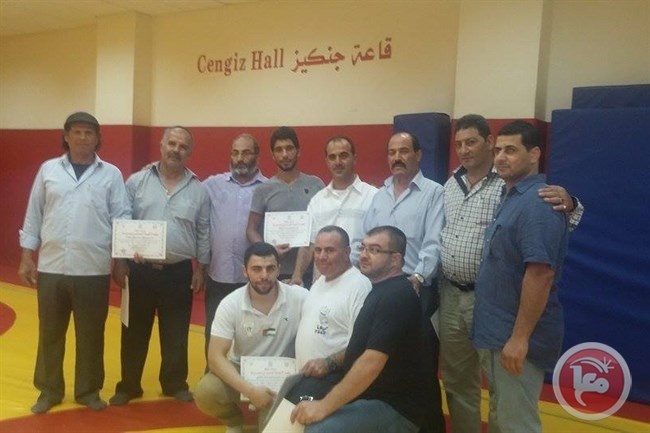 المصارعة يختتم الدورة التحكيمية والتدريبية الدولية