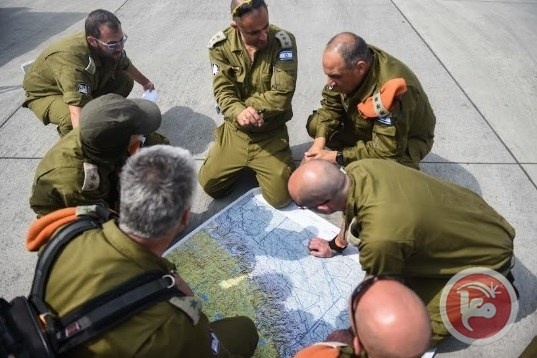 وزير اسرائيلي يهدد باحتلال الضفة الغربية