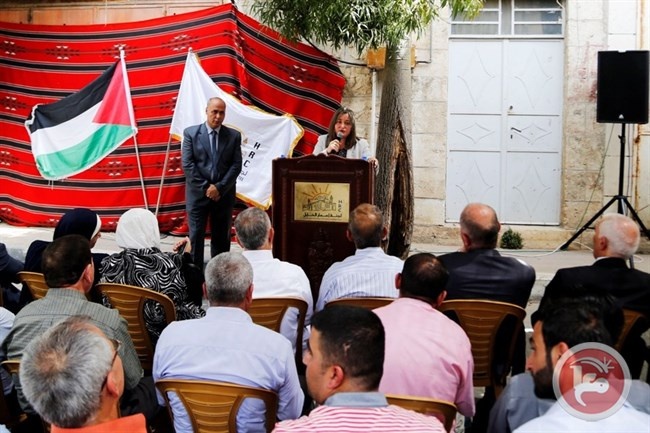 معايعة تفتتح معصرة شجرة الدر بالبلدة القديمة في الخليل