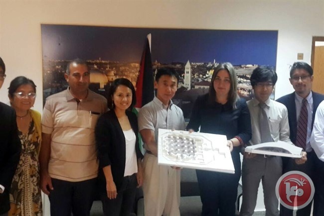 معايعة توقع مذكرة التفاهم الخاصة بتغطية اكبر سجادة فسيفسائية