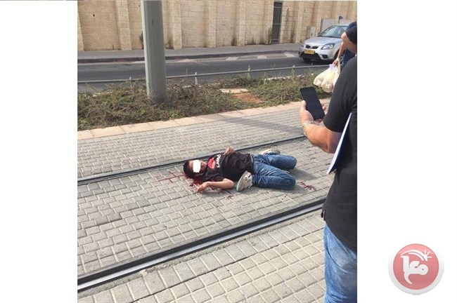 فيديو- استشهاد طفل واصابة اخر شمال القدس