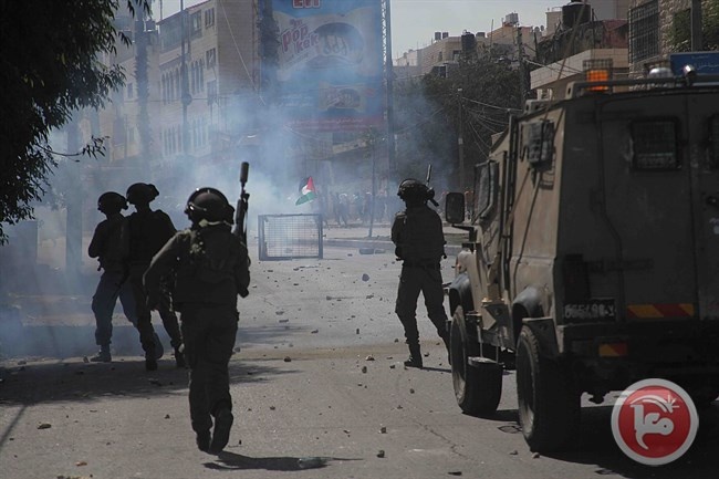 الصحة: الاحتلال يطلق قنابل الغاز داخل مستشفى الخليل