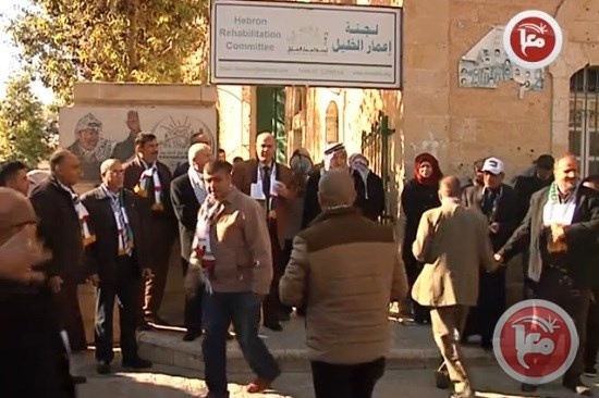 وزارة المواصلات تجري اختباراتها في الخليل القديمة