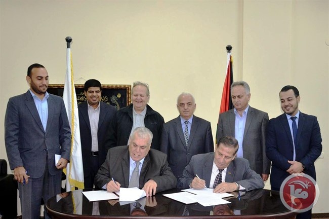 لجنة الانتخابات المركزية توقع مذكرة تفاهم مع الجامعات الفلسطينية