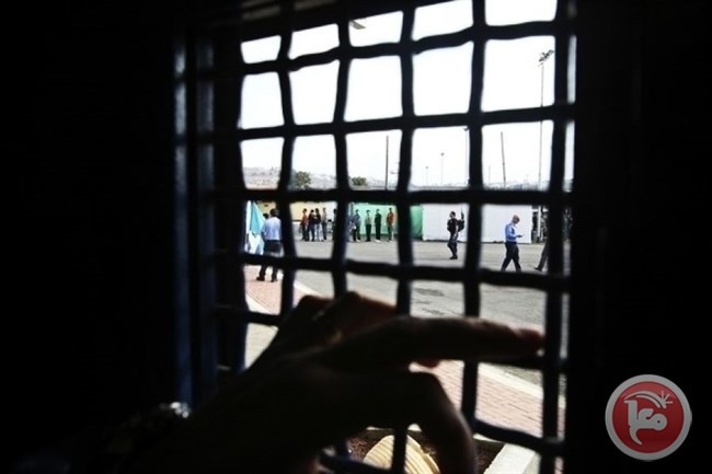 الأسير الريماوي يشرع بالإضراب رفضا لاعتقاله الإداري