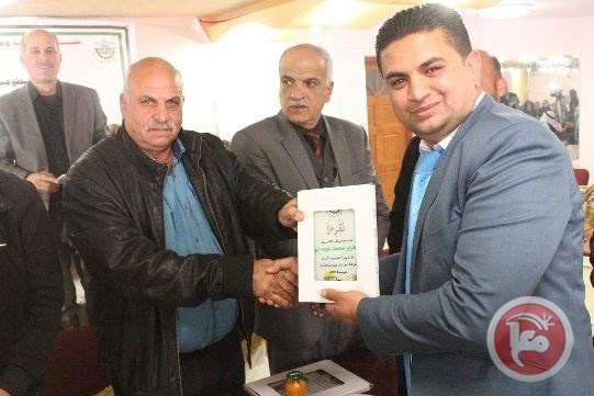 بلدية يطا تكرم موظفيها والمتطوعين والمؤسسات الداعمة