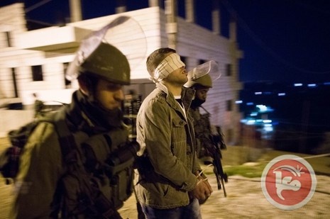 الاحتلال يعتقل 3 فلسطينيين في طولكرم