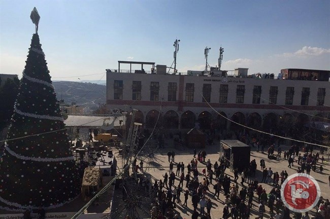 &lt;div&gt;صورة وتعليق: &lt;/div&gt;الطوائف المسيحية الغربية تحتفل بعيد الميلاد