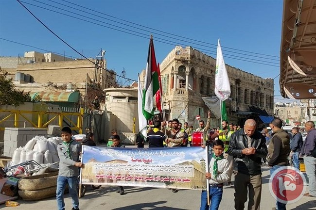 مفوضية كشافة محافظة الخليل تنظم استعراضاً في ذكرى المولد النبوي
