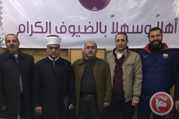 شباب الخليل يشارك الجمعية الخيرية احتفالها بيوم المشرف
