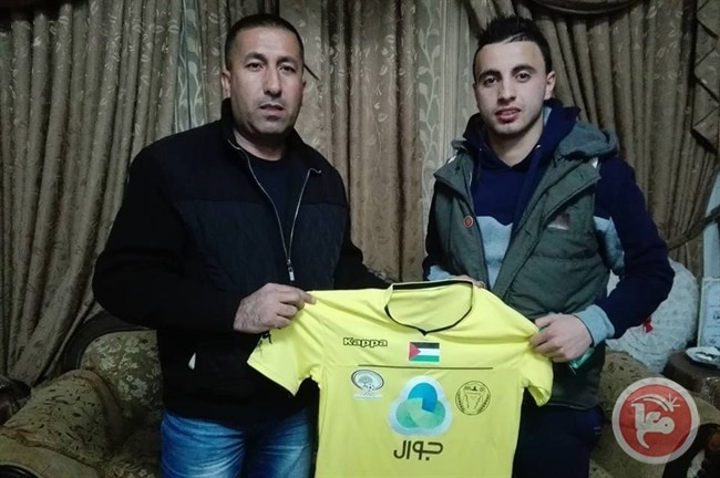 جيفارا النمورة على كشوفات نادي شباب يطا