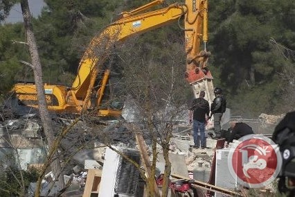 الاحتلال يقرر هدم وترحيل سكان &quot;عين الرشاش&quot;