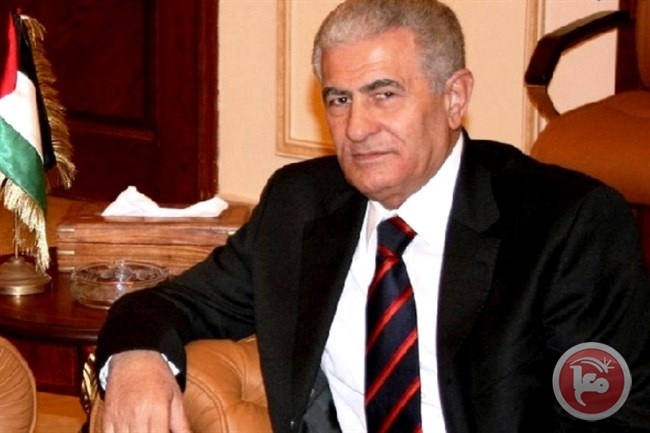 الرئاسة: عباس زكي لا يمثل إلا نفسه