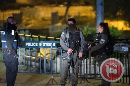 اعتقال فتى وطفل على خلفية طعن مستوطن في القدس
