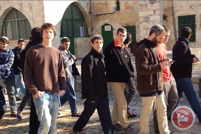 عليان: عقد قران المستوطنين داخل المسجد الأقصى ينذر بعواقب خطيرة
