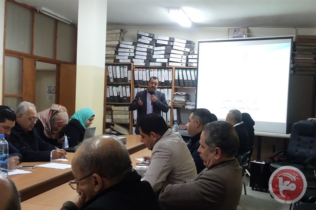ورشة عمل حول التوجيه و الرقابة والموازنات في البلديات بجنين