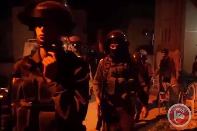 اصابة شابين برصاص الاحتلال في قلقيلية