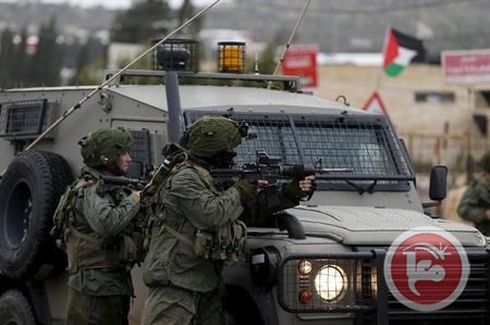 مستوطن يدعي محاولة فلسطيني دهسه