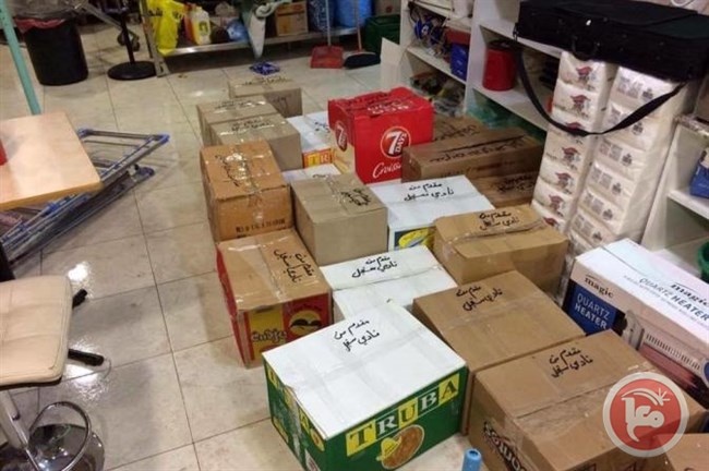 نادي سنجل يوزع ٢٠ طردا غذائيا