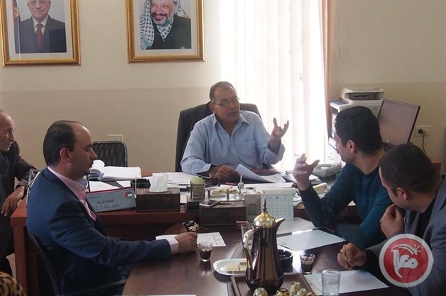 مجلس بلدي بيت فجار يدعو الحكومة لزيارة البلدة