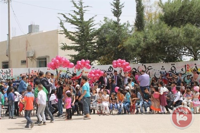 جمعية عطاء فلسطين تنفذ عرضاً مسرحياً للأطفال