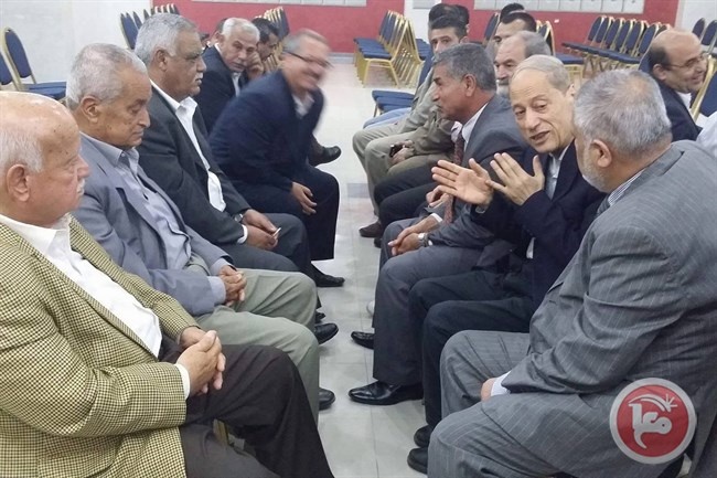 حركة فتح تقيم بيت عزاء للراحل أبو غربية في غزة