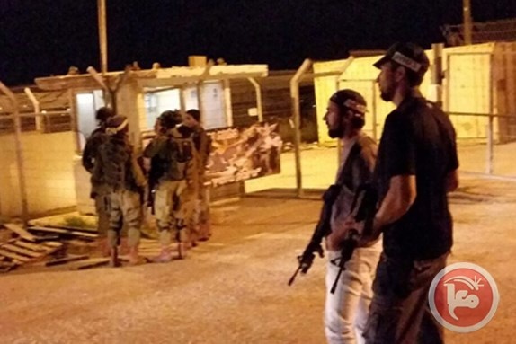 الاحتلال يحكم بالسجن 5 سنوات على فتاة من كفر عقب
