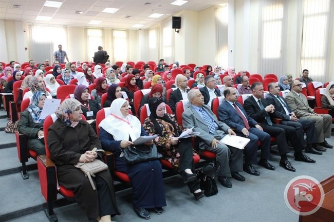 انطلاق اعمال ملتقى البيوت السعيدة في الخليل برعاية الغرفة التجارية