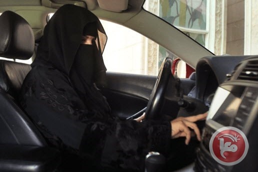 هاشتاق #لن_تقودي يواجه دعوات المرأة السعودية لقيادة السيارة