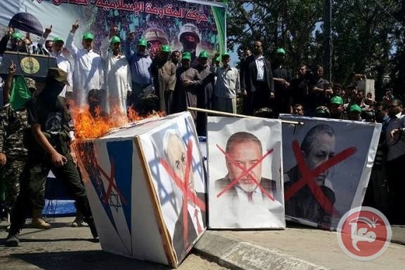 حماس: تهديدات ليبرمان لن تخيفنا ولا مكان لابو مازن في قيادة شعبنا