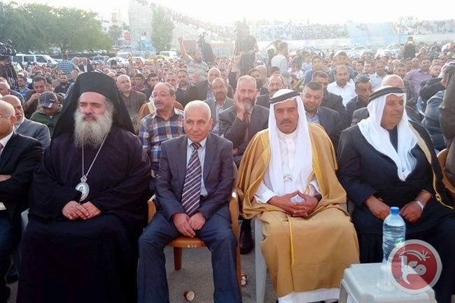 الشخصيات المستقلة بالضفة تكثف جهودها للنزول الميادين لإنهاء الانقسام
