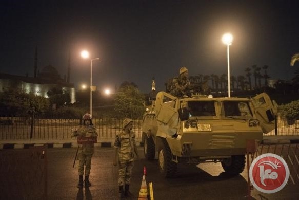 مقتل جنديين مصريين واصابة 3 في تفجير دبابة