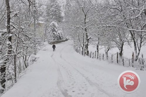 الثلوج تحاصر اسرائيليين وروسيين على حدود منغوليا