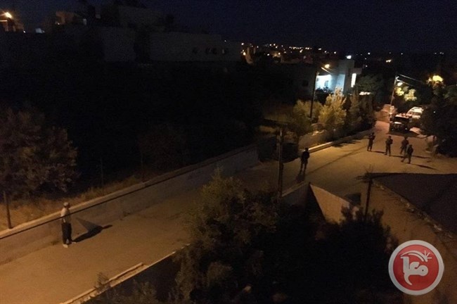 قوات الاحتلال تعتقل نجل رئيس بلدية بيت فجار