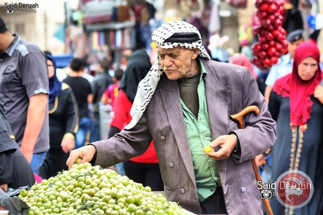 انخفاض طفيف على مؤشر غلاء المعيشة في فلسطين