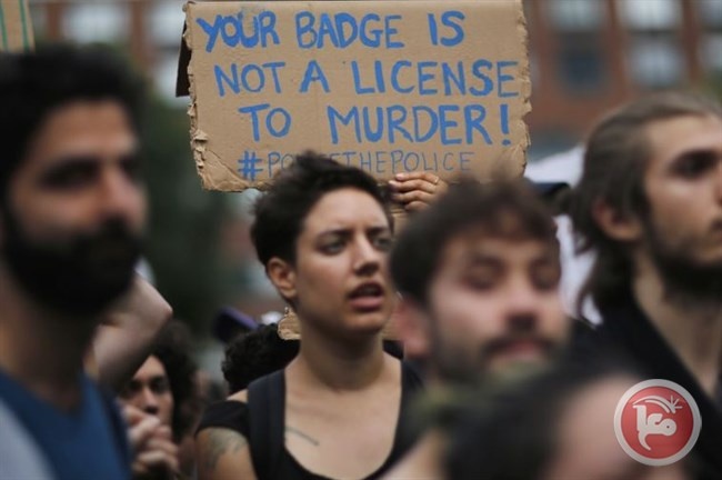 احتجاجات في شيكاغو الأمريكية بعد مقتل صبي على يد الشرطة