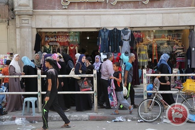 &quot;عيدية&quot; النساء تتبخر على نار البطالة
