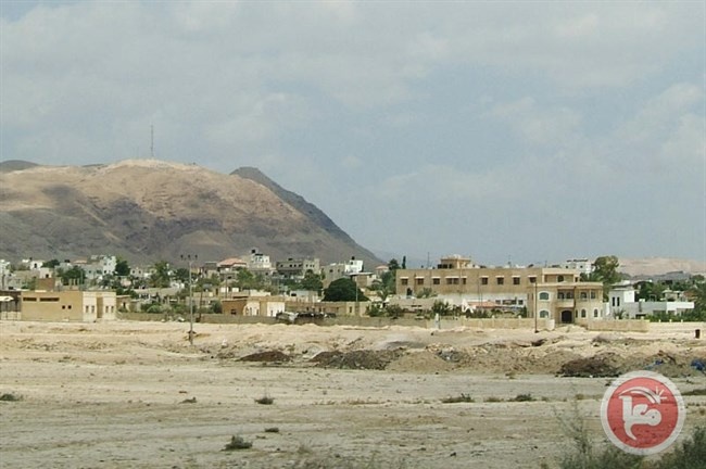 وزير الداخلية يؤكد منع كافة أشكال التعديات على الأراضي باريحا