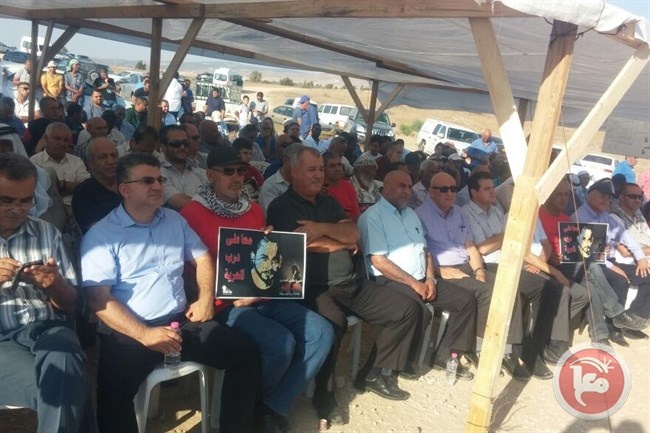 مئات يؤمون مهرجان التحدي والصمود في قرية العراقيب