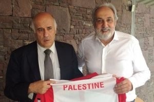 الرجوب يبحث مع مسؤولي نادي بالستينو آليات تعزيز التعاون