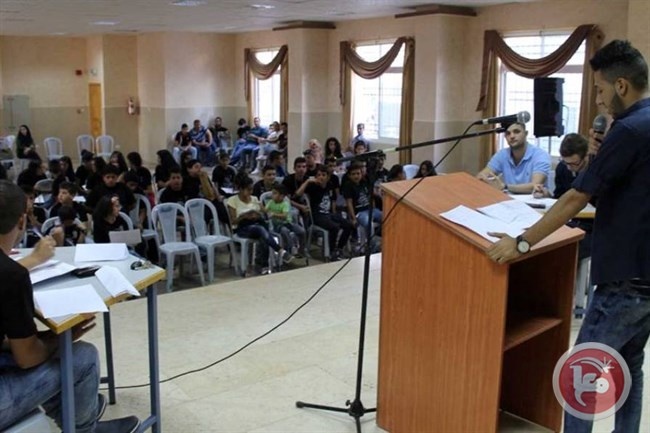 ملتقى الطلبة يعقد مناظرتين في السموع والدوحة