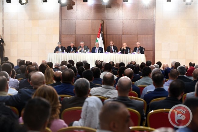 الرئيس يدعو رؤوس الاموال المهاجرة للاستثمار في فلسطين