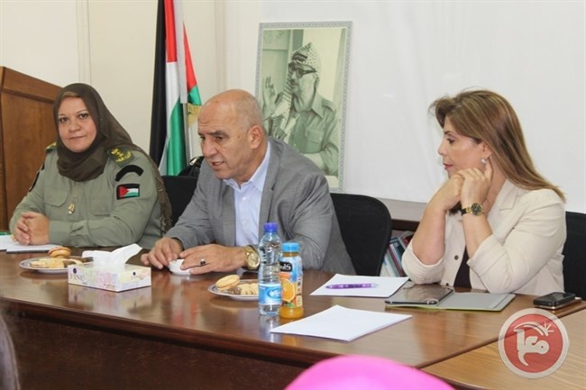 الضميري يشيد بدور المرأة النضالي ويؤكد أن النشاط الأمني مطلب