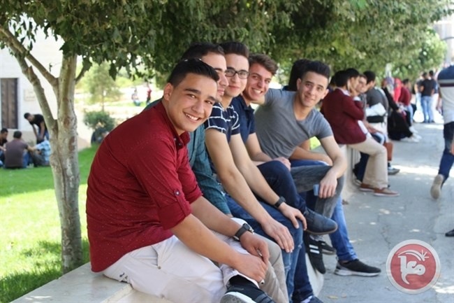 جامعة بوليتكنك فلسطين تبدأ العام الدراسي الجديد