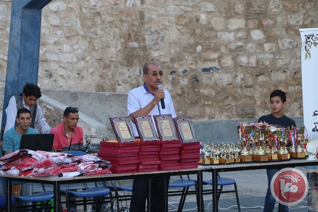 نادي ابناء القدس يختتم بطولات القائد عثمان أبو غربية