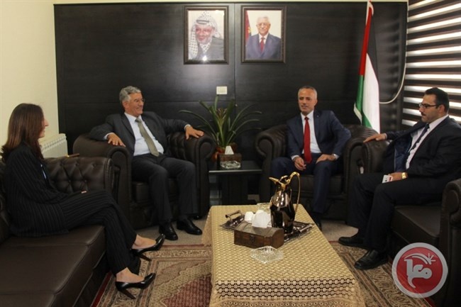 وزير العدل يلتقي قاضي المحكمة الدستورية العليا الأردنية المستشار نعمان